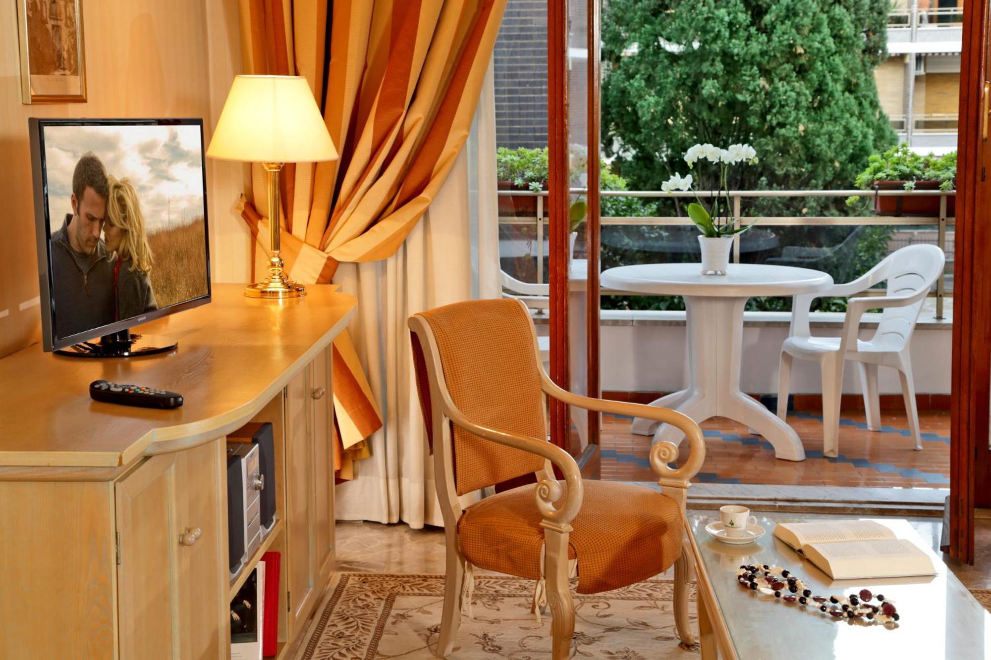 Large Family Apartment E8 Рим Екстериор снимка